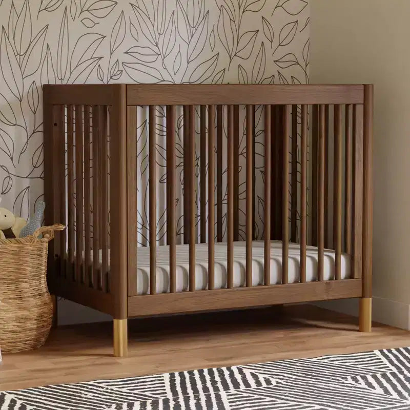 Mini-lit de bébé convertible 4-en-1