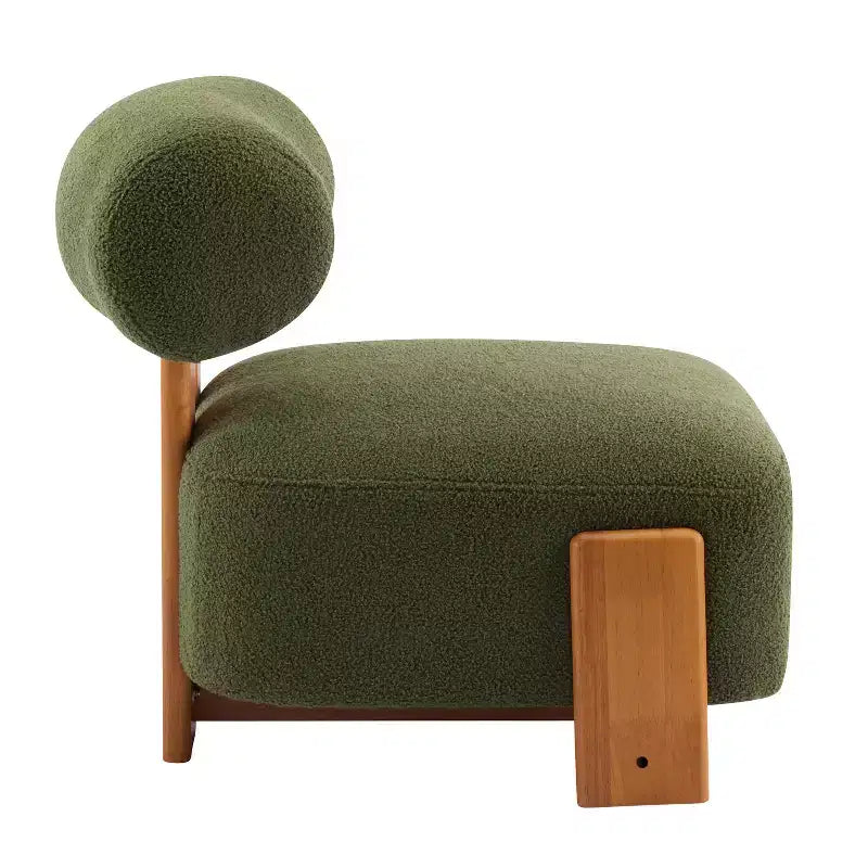 Chaise contemporaine en bouclette et hévéa