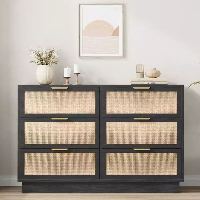 Commode 6 tiroirs en rotin, 120 cm de large, noire, avec poignées en métal et base en bois robuste pour chambre à coucher, salon, chambre d'enfant, placard