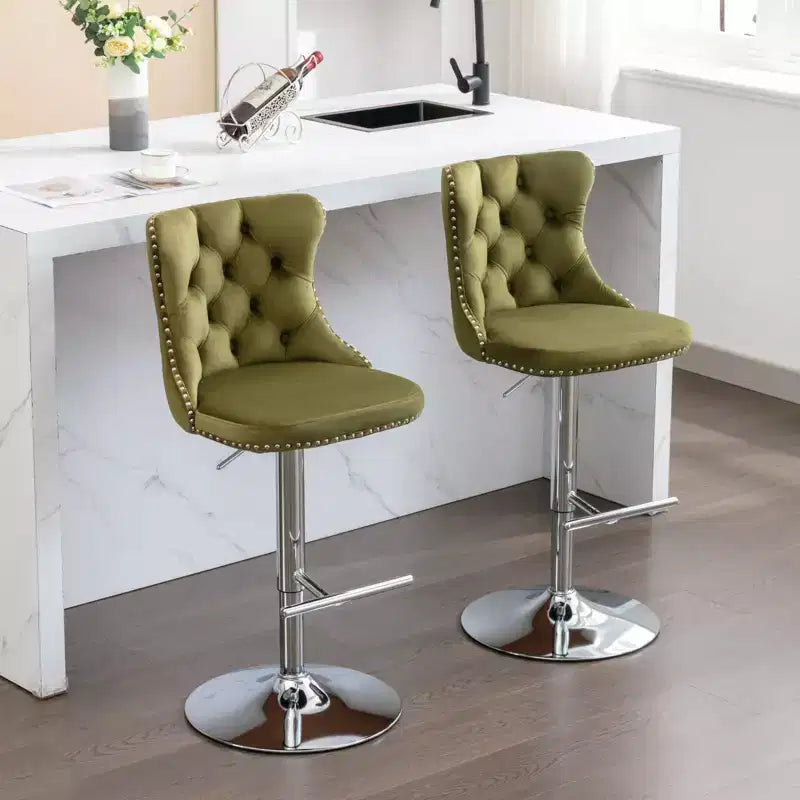 Tabourets de bar pivotants en velours hauteur comptoir, lot de 2, tabourets de bar pivotants à 360° avec dossier capitonné et cadre argenté mat