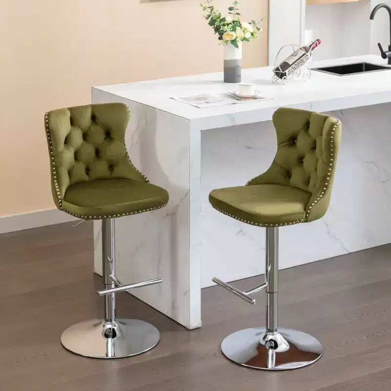 Tabourets de bar pivotants en velours hauteur comptoir, lot de 2, tabourets de bar pivotants à 360° avec dossier capitonné et cadre argenté mat