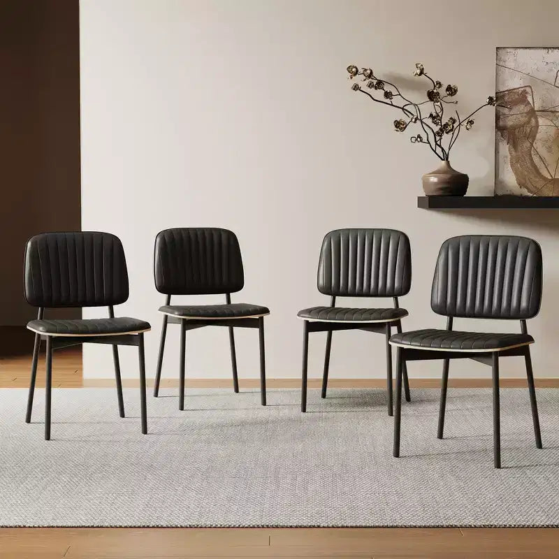 Chaise de salle à manger moderne du milieu du siècle, dossier et assise en cuir rembourrés, chaise d'appoint élégante pour cuisine salle à manger salon, noir