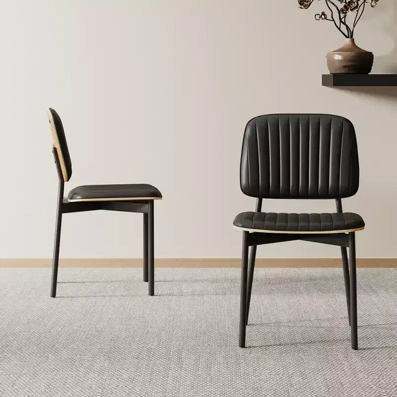 Chaise de salle à manger moderne du milieu du siècle, dossier et assise en cuir rembourrés, chaise d'appoint élégante pour cuisine salle à manger salon, noir