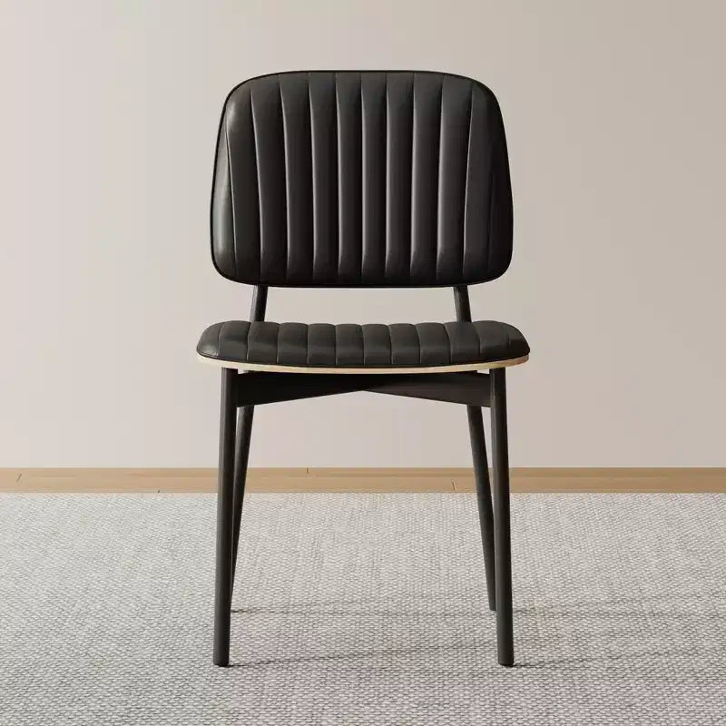 Chaise de salle à manger moderne du milieu du siècle, dossier et assise en cuir rembourrés, chaise d'appoint élégante pour cuisine salle à manger salon, noir