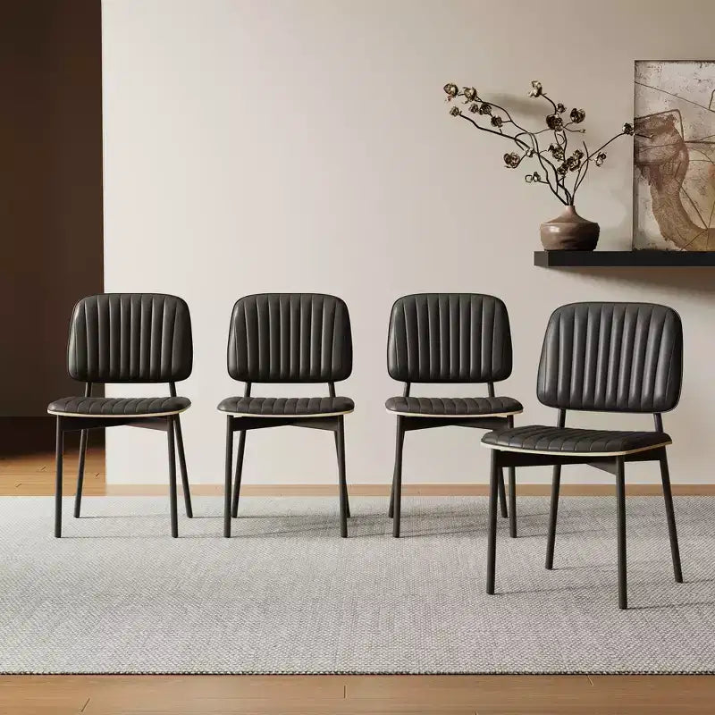Chaise de salle à manger moderne du milieu du siècle, dossier et assise en cuir rembourrés, chaise d'appoint élégante pour cuisine salle à manger salon, noir